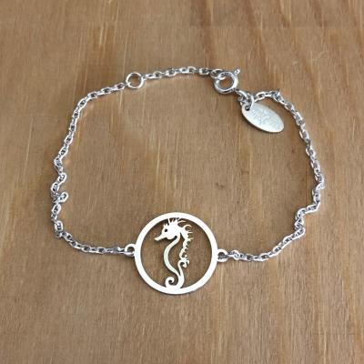 Bracelet 1 hippocampe jeton découpé  sur chaîne argent 925/1000